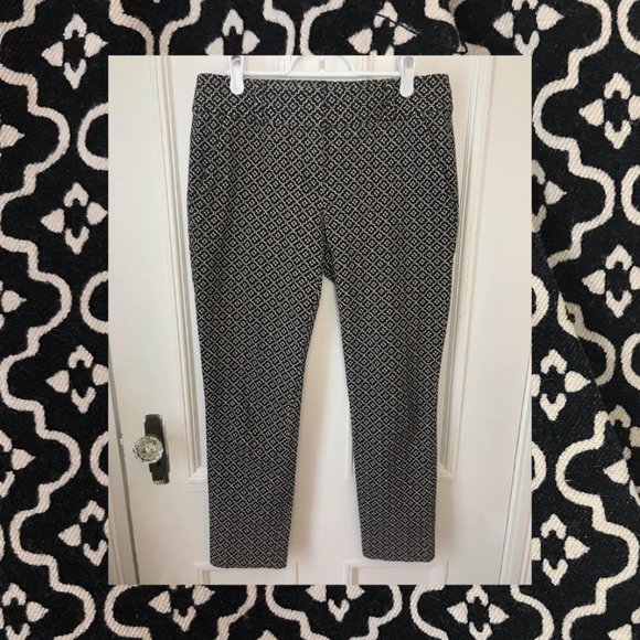 LOFT Ann Taylor Printed Cigarette Trouser - Picture 1 of 4